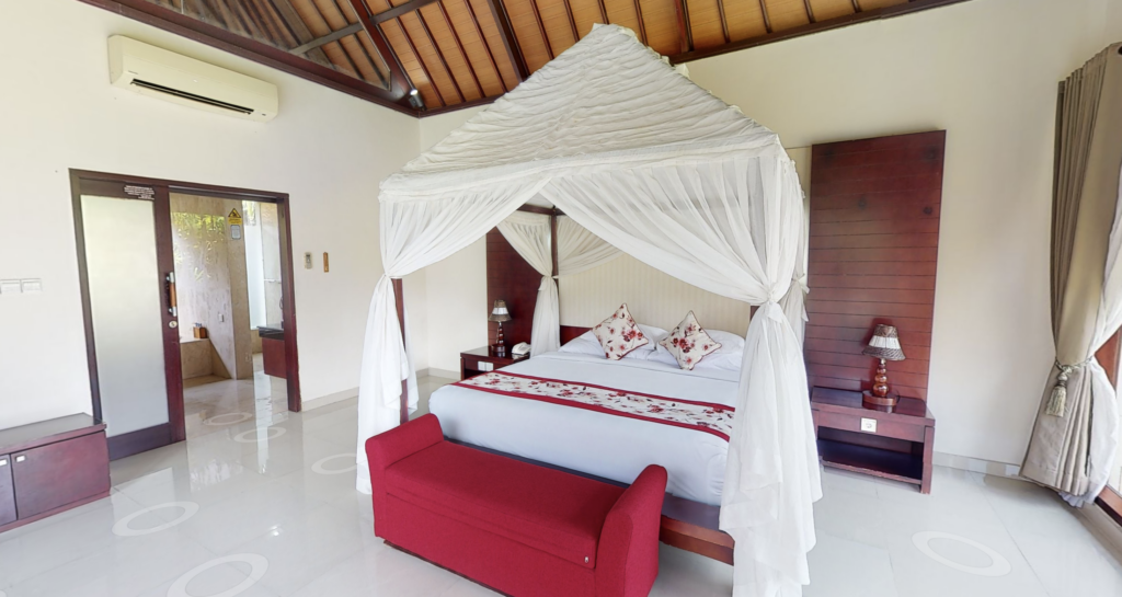 Hotel 360